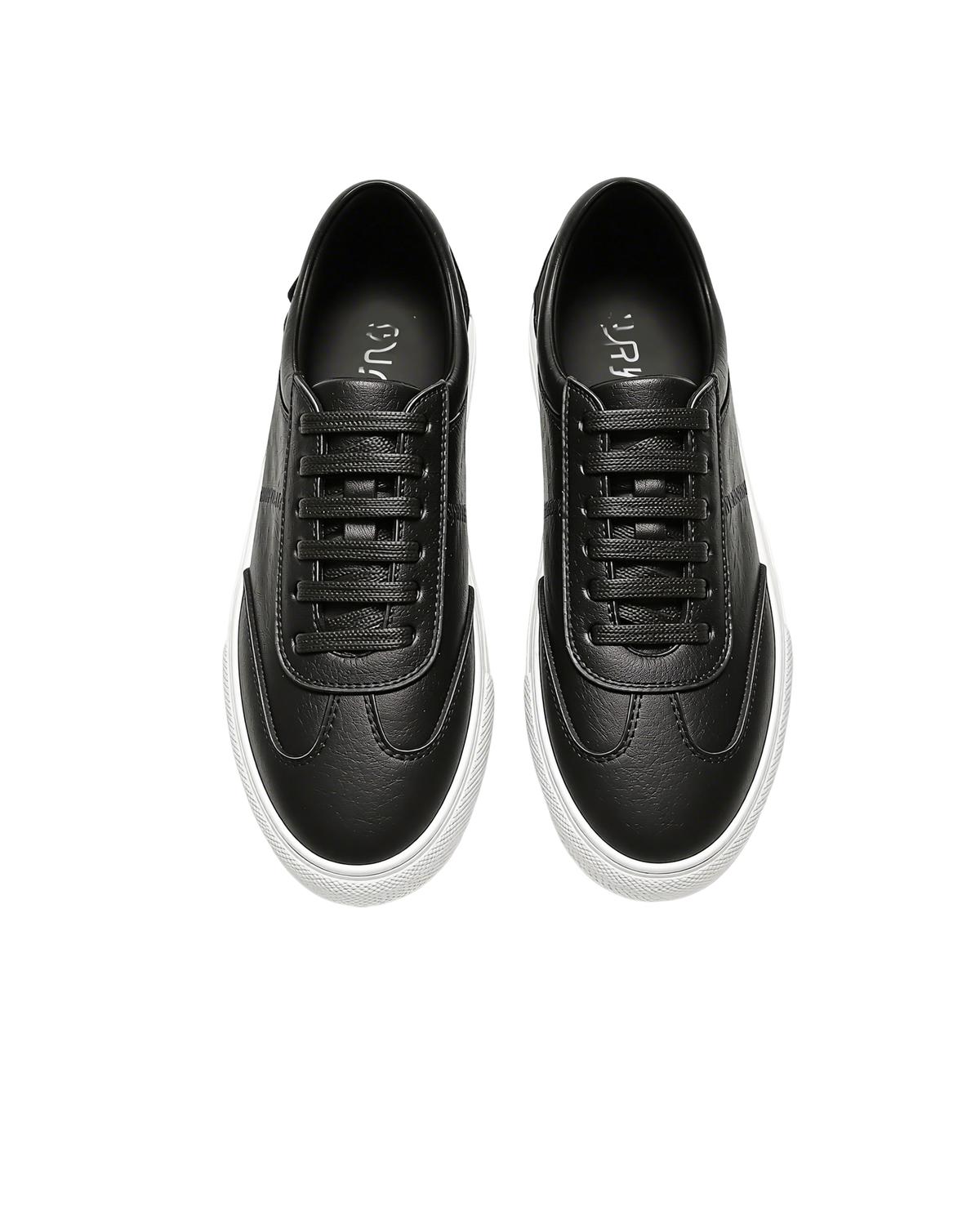 Classic Leather Low-Top Sneaker