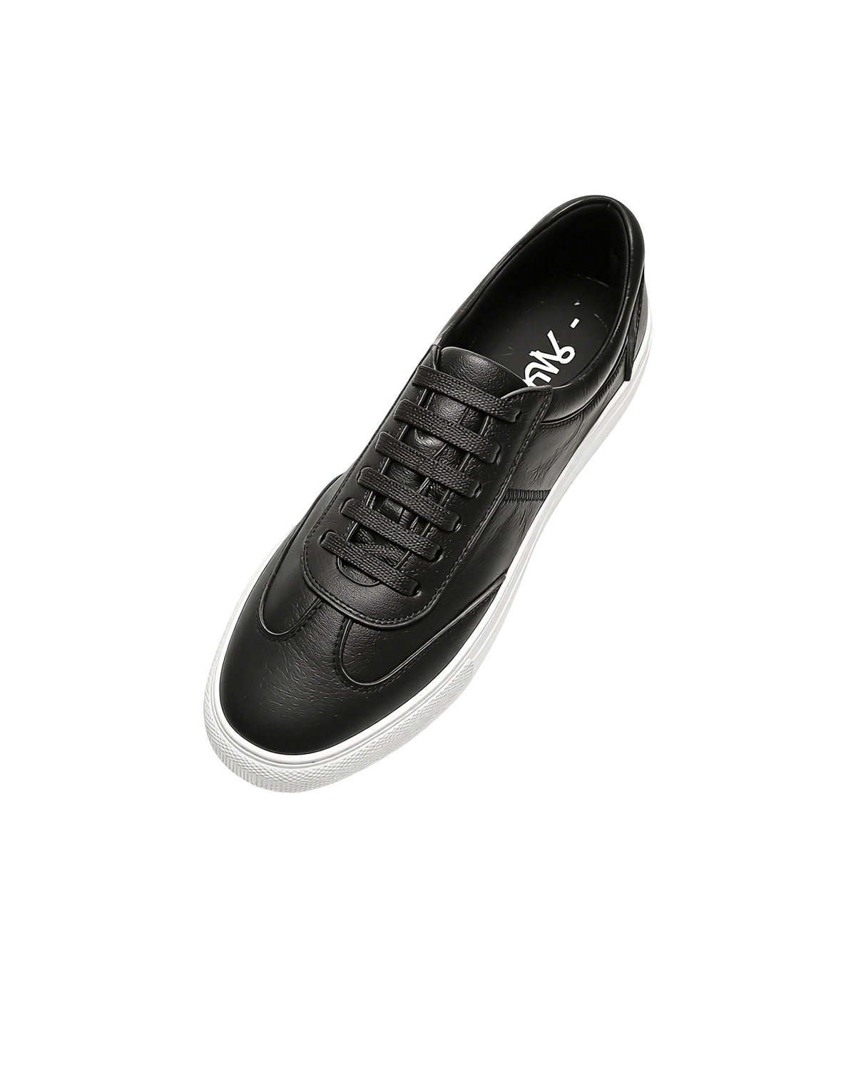 Classic Leather Low-Top Sneaker